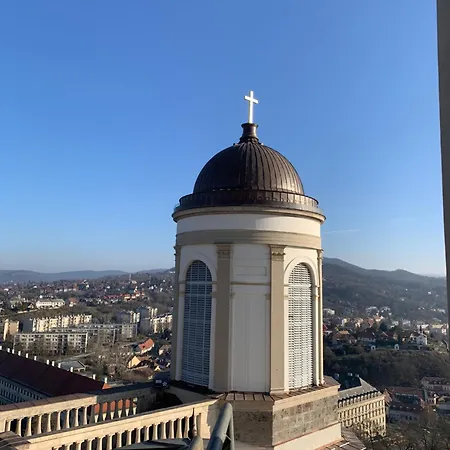 Villa Esztergom Apartamento *